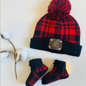 Upcycled infant beanie and booties